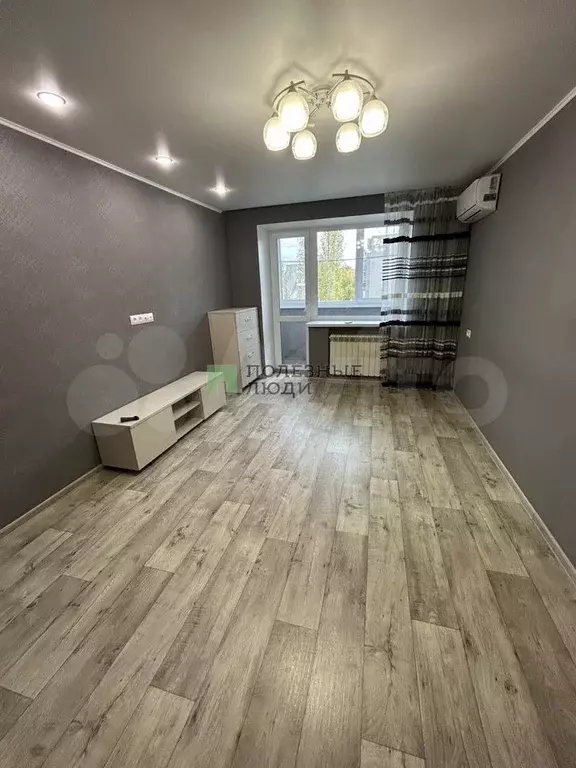 1-к. квартира, 35 м, 7/9 эт. - Фото 0