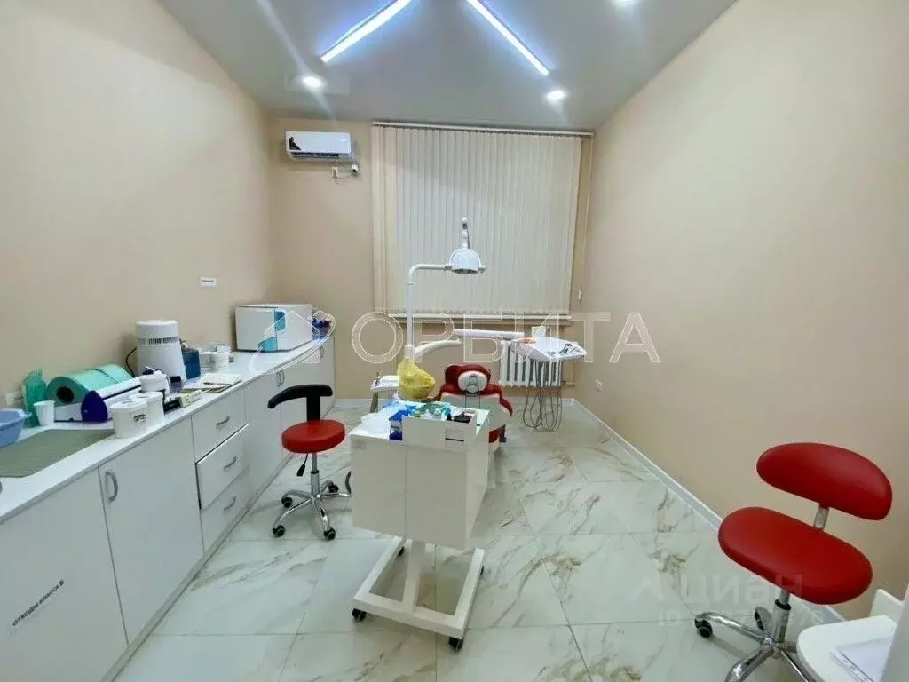 Помещение свободного назначения в Тюменская область, Тюмень ул. ... - Фото 2