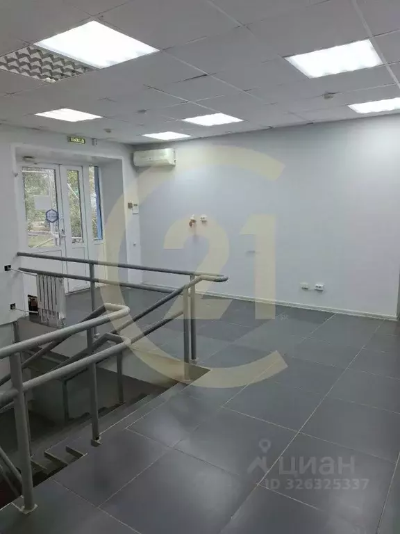 Помещение свободного назначения в Пермский край, Пермь ул. Дружбы, 28 ... - Фото 2