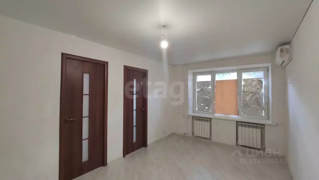 4-к кв. Саратовская область, Энгельс Минская ул., 50 (62.0 м) - Фото 1