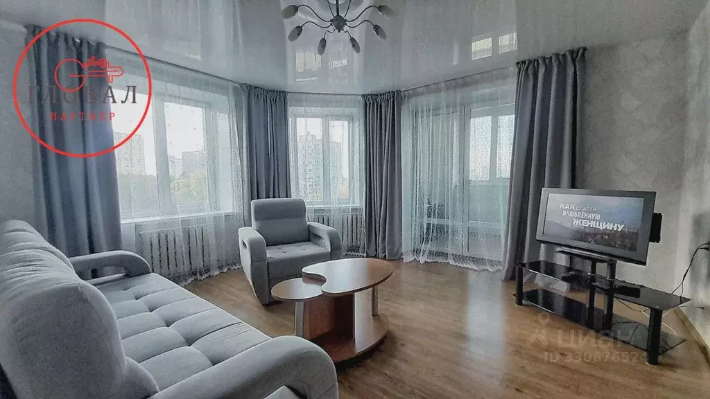 2-к кв. Приморский край, Владивосток ул. 2-я Круговая, 12 (73.0 м) - Фото 1