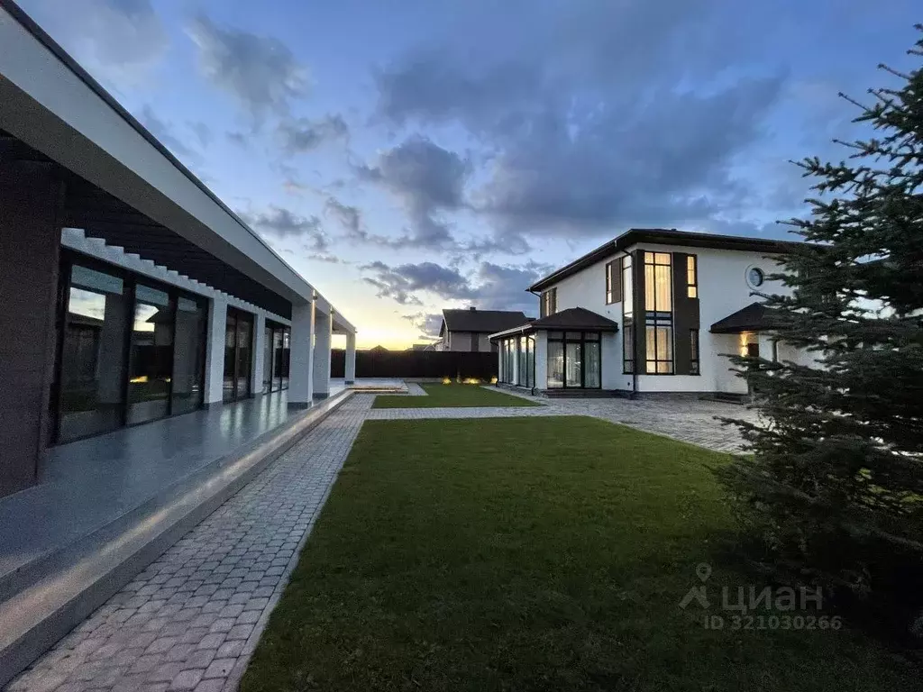 Дом в Ленинградская область, Гатчинский муниципальный округ, д. Горки ... - Фото 1