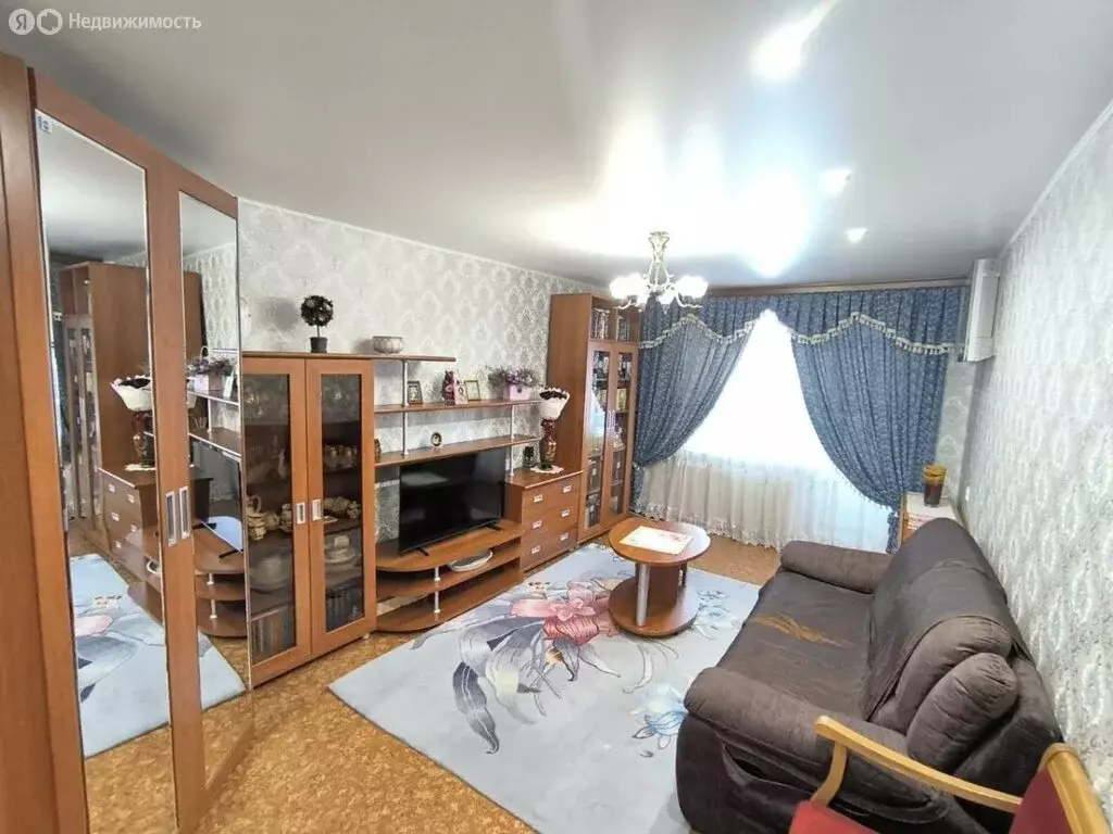 3-комнатная квартира: Комсомольск-на-Амуре, посёлок Таёжный, ... - Фото 2