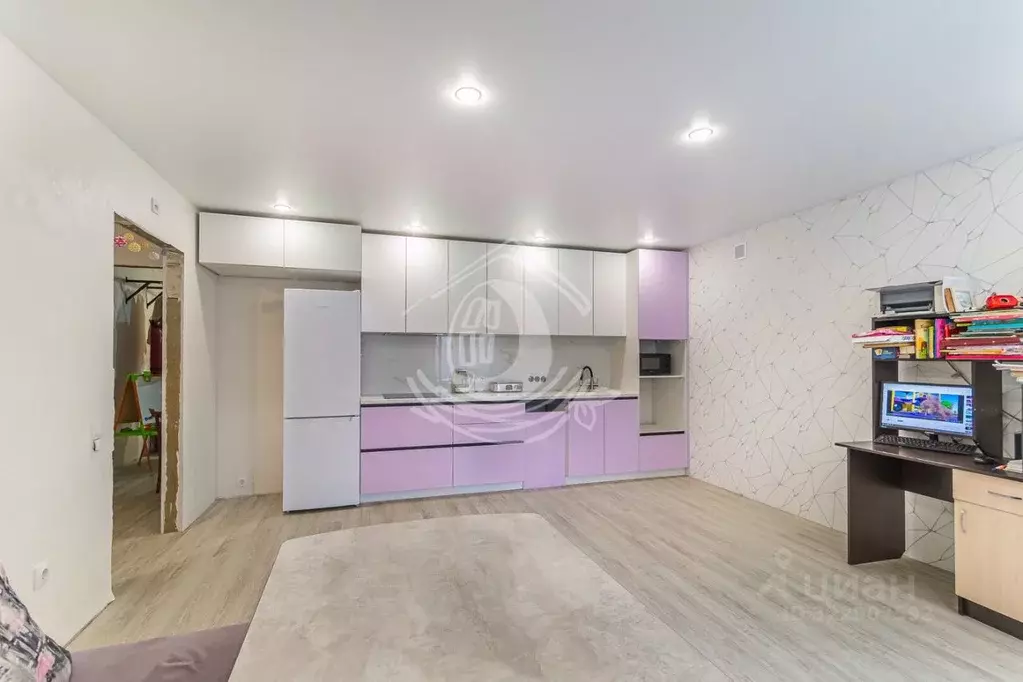 3-к кв. Алтайский край, Барнаул ул. Петра Сухова, 34 (78.0 м) - Фото 1