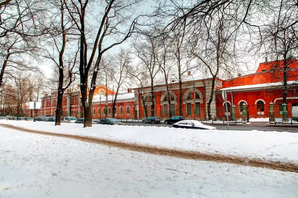 Торговая площадь в Санкт-Петербург ул. Комсомола, 2 (2771 м) - Фото 0