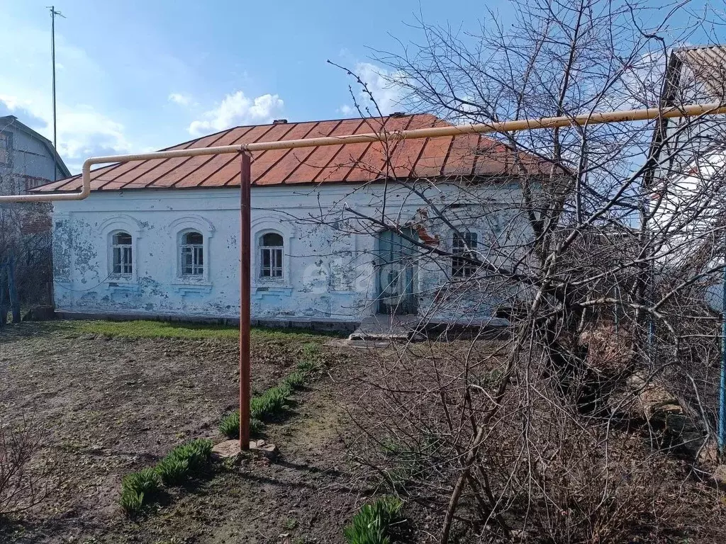 Дом в Тамбовская область, Петровский муниципальный округ, с. ... - Фото 1
