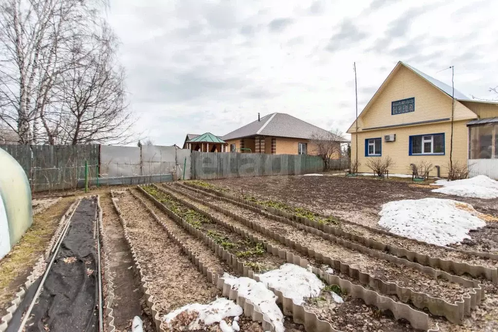 Дом в Тюменская область, Тобольск Молодежная ул., 24 (77 м) - Фото 0