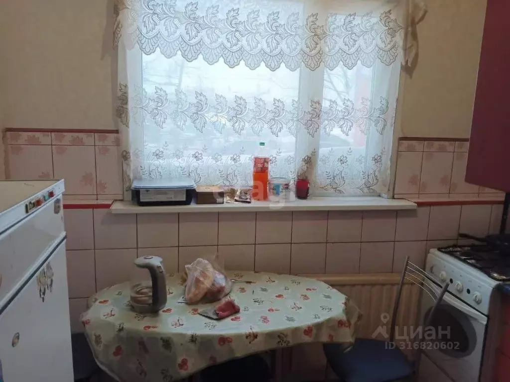 3-к кв. Ямало-Ненецкий АО, Новый Уренгой ул. 26-го съезда КПСС, 6А ... - Фото 1