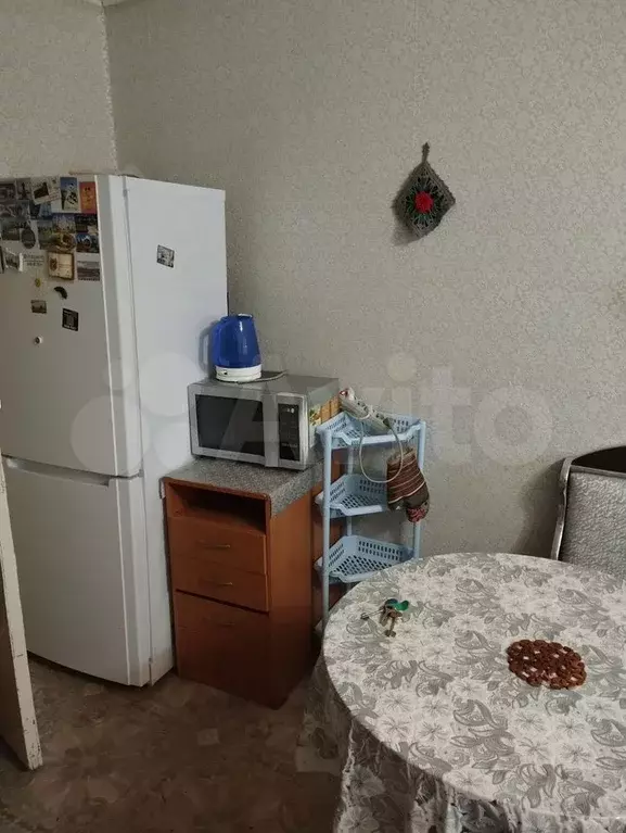 Комната 18 м в 9-к., 2/5 эт. - Фото 0