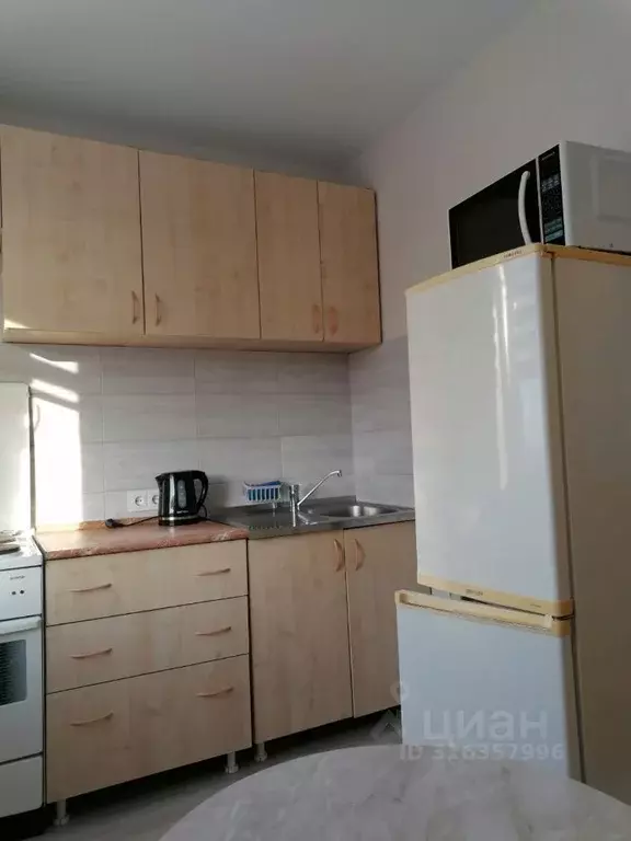 1-к кв. Томская область, Томск ул. Сергея Лазо, 28 (36.0 м) - Фото 0