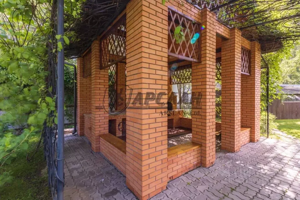 Коттедж в Татарстан, Казань ул. Байрам, 15 (250 м) - Фото 2