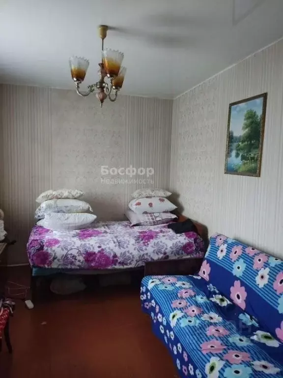 Дом в Крым, Кировский район, Первомайское с/пос, с. Отважное ул. ... - Фото 2