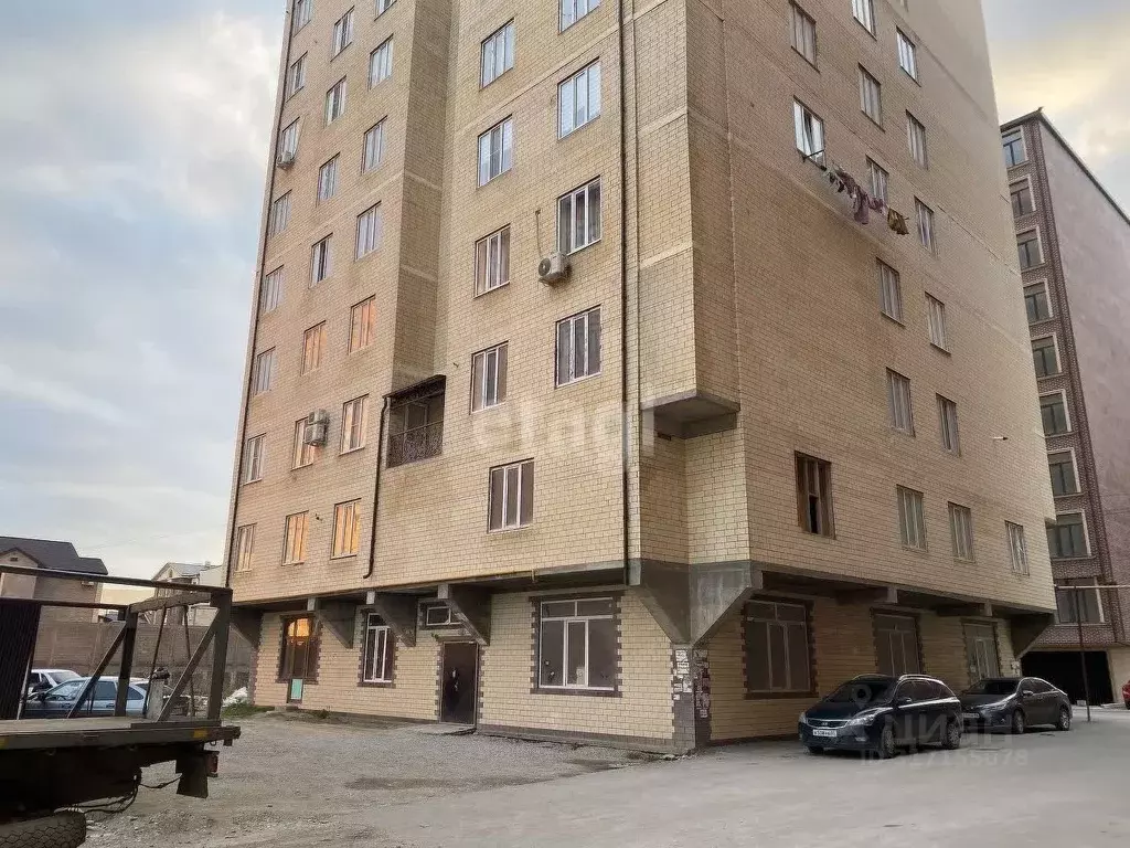 4-к кв. Дагестан, Махачкала ул. Кородинская, 28 (87.5 м) - Фото 0