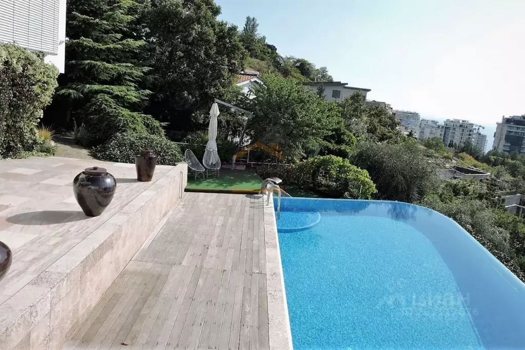 Дом в Крым, Ялта муниципальный округ, Гурзуф пгт ул. Ялтинская (400 м) - Фото 2