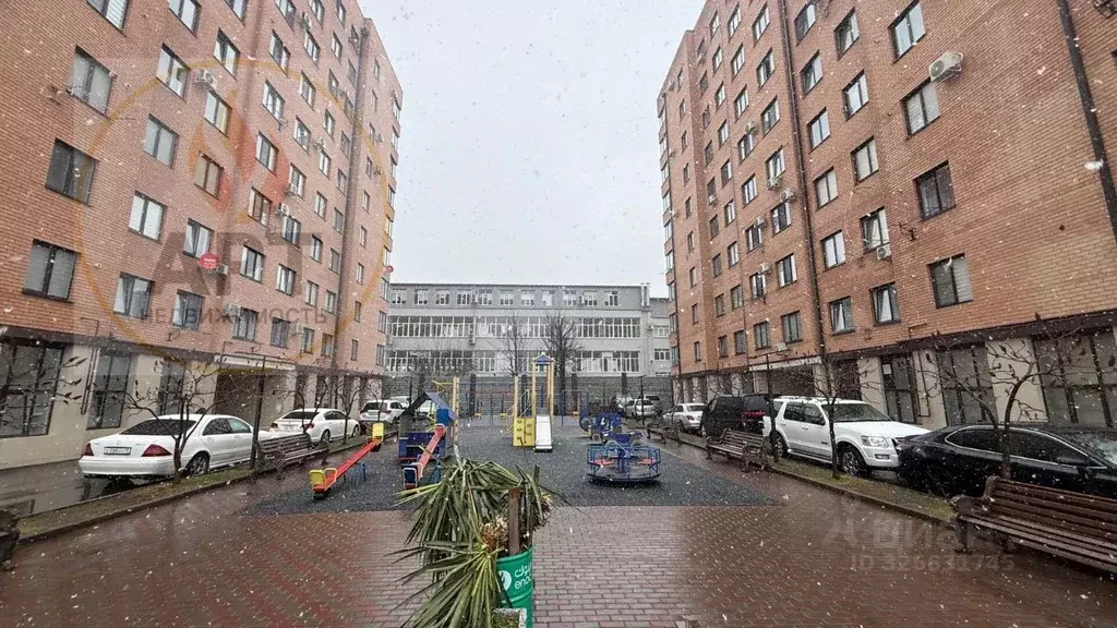 1-к кв. Северная Осетия, Владикавказ ул. Братьев Темировых, 69/1 (47.0 ... - Фото 1