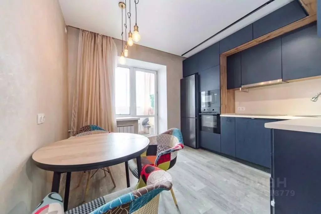 3-к кв. Амурская область, Благовещенск Зейская ул., 67 (85.9 м) - Фото 1