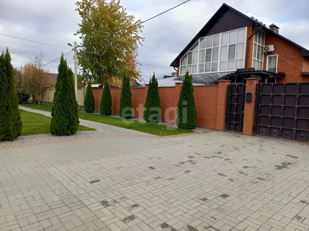 Дом в Тамбовская область, Тамбов Цветочная ул., 8Л (238 м) - Фото 1