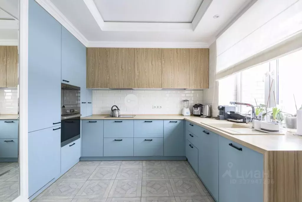 3-к кв. Татарстан, Казань ул. Баки Урманче, 1 (90.8 м) - Фото 1