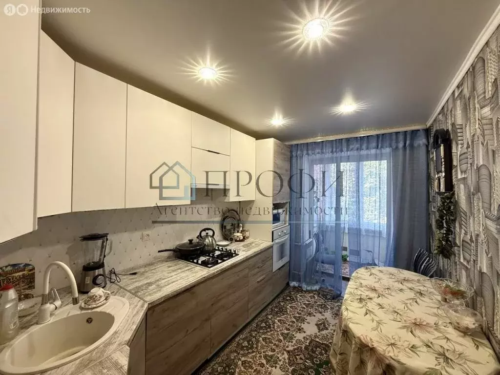 2-комнатная квартира: Чернянка, рабочий посёлок Чернянка, улица ... - Фото 1