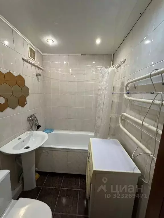 2-к кв. Татарстан, Казань Гвардейская ул., 38 (43.0 м) - Фото 1