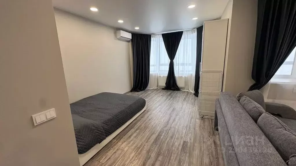 Студия Приморский край, Владивосток ул. Нейбута, 2Ак4 (43.0 м) - Фото 1