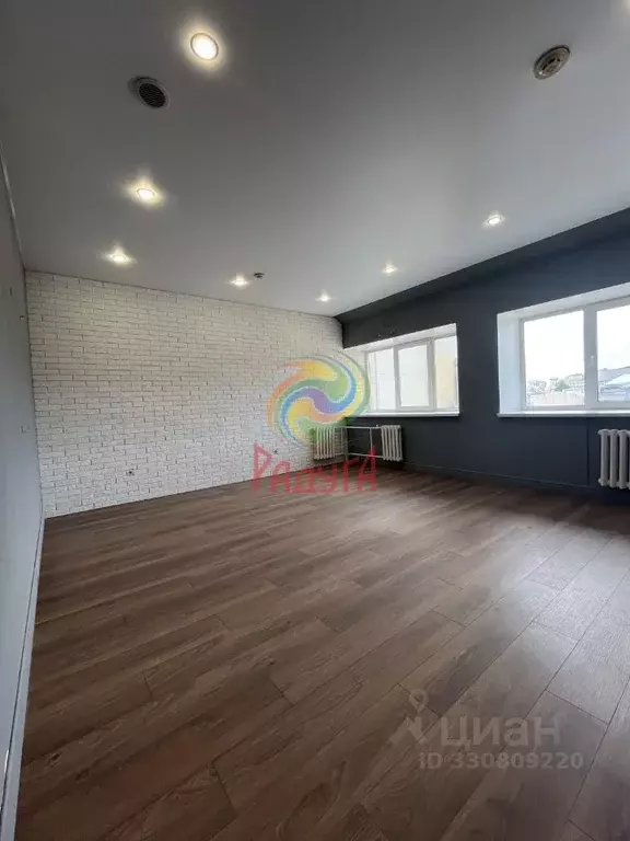 Офис в Ивановская область, Иваново просп. Ленина, 3 (25 м) - Фото 1
