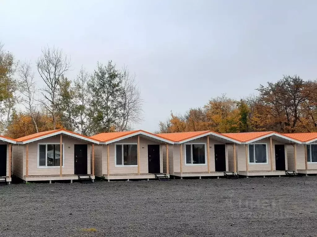 Дом в Воронежская область, Богучарский район, Поповское с/пос, с. ... - Фото 1