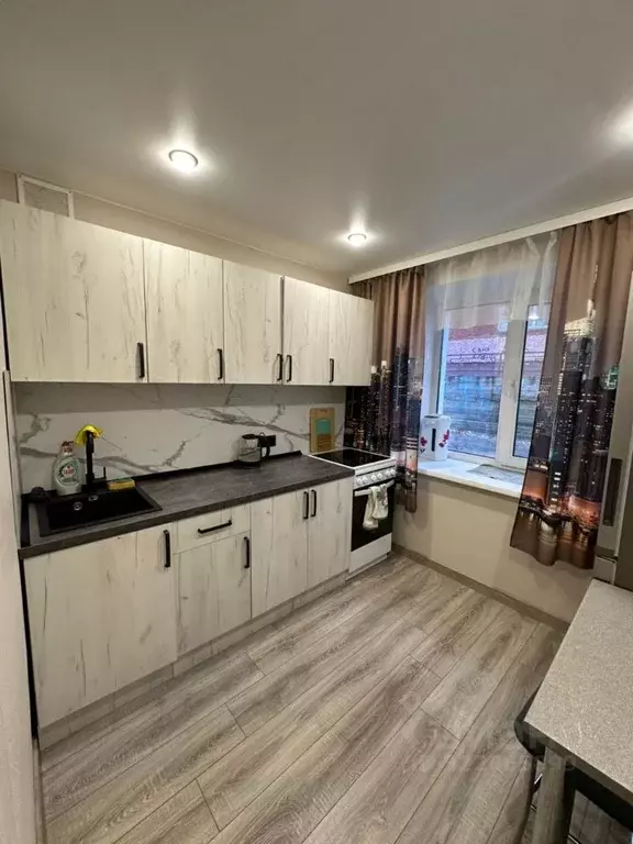 2-к кв. Кемеровская область, Кемерово Кузнецкий просп., 98 (46.0 м) - Фото 1