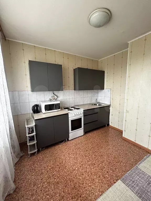 1-к. квартира, 42 м, 6/15 эт. - Фото 0