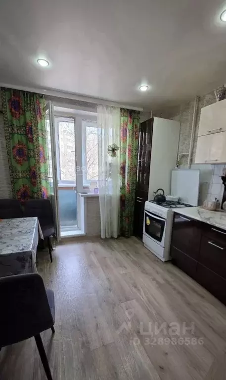 2-к кв. Чувашия, Чебоксары Пролетарская ул., 4 (52.6 м) - Фото 2