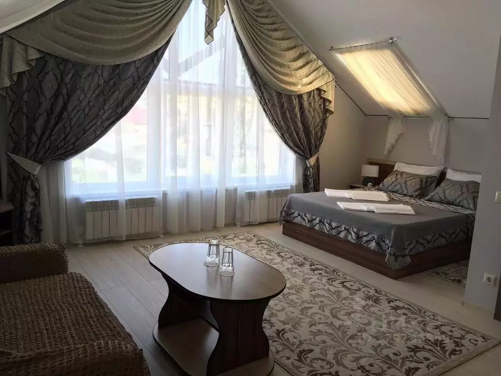 Комната Вологодская область, Устюжна пер. Богатырева, 31 (35.0 м) - Фото 1