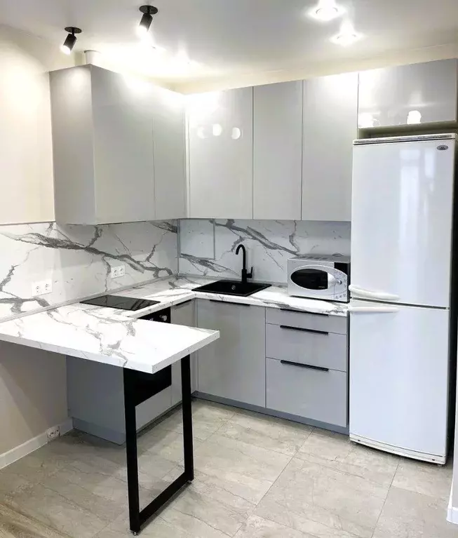 1-к кв. Московская область, Красногорск городской округ, Отрадное пгт ... - Фото 2