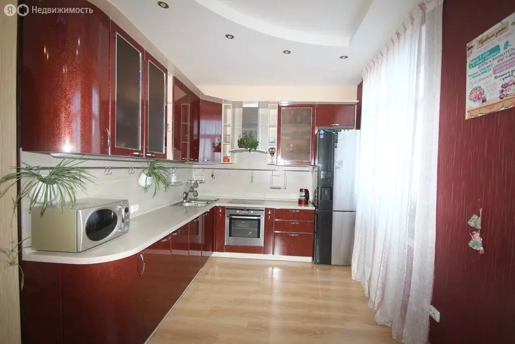 3-комнатная квартира: Североморск, улица Кирова, 2 (84.6 м) - Фото 2