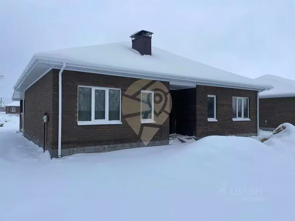 Дом в Белгородская область, Старооскольский городской округ, с. ... - Фото 2