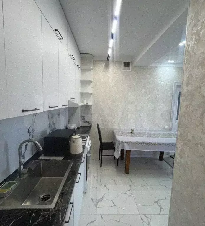 2-к. квартира, 60 м, 15/16 эт. - Фото 1
