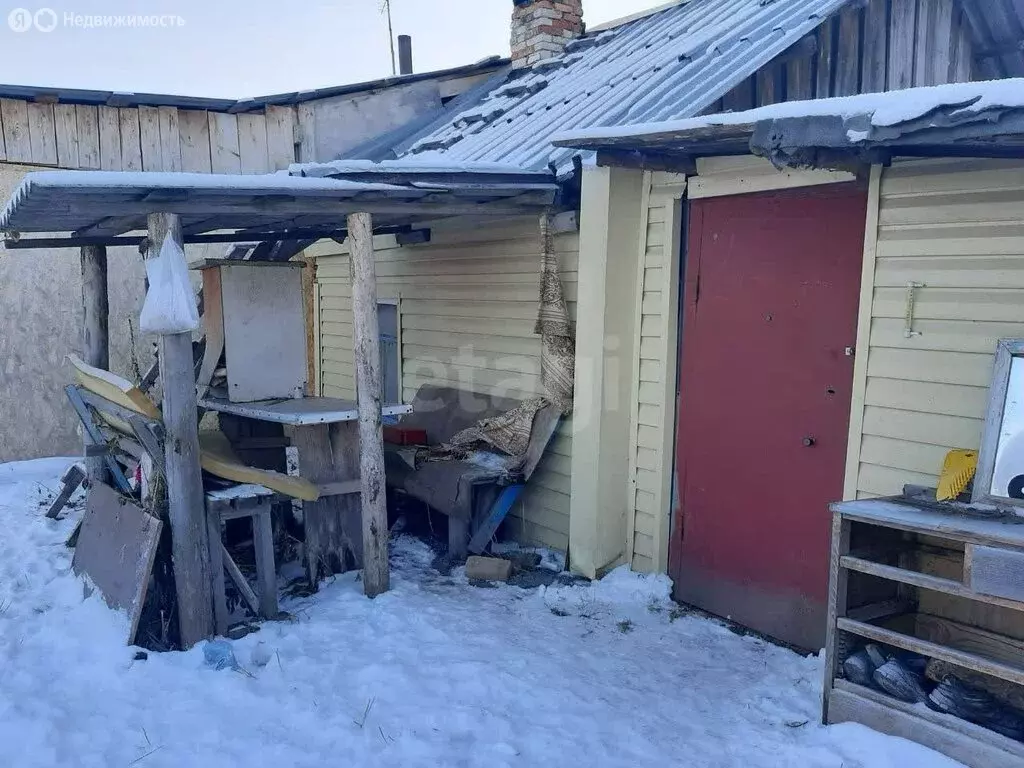 Дом в село Просвет, Заводская улица (18 м) - Фото 2