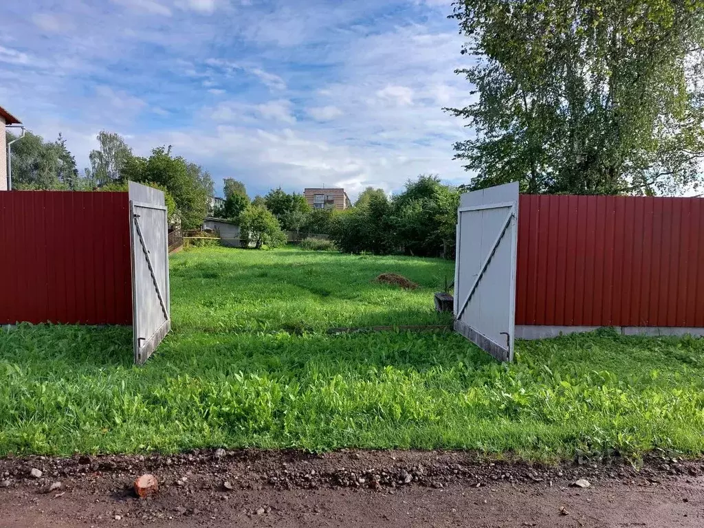 Участок в Новгородская область, Старая Русса  (12.0 сот.) - Фото 1