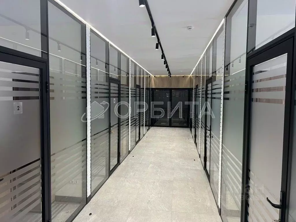 Офис в Тюменская область, Тюмень проезд Геологоразведчиков, 6в (243 м) - Фото 1