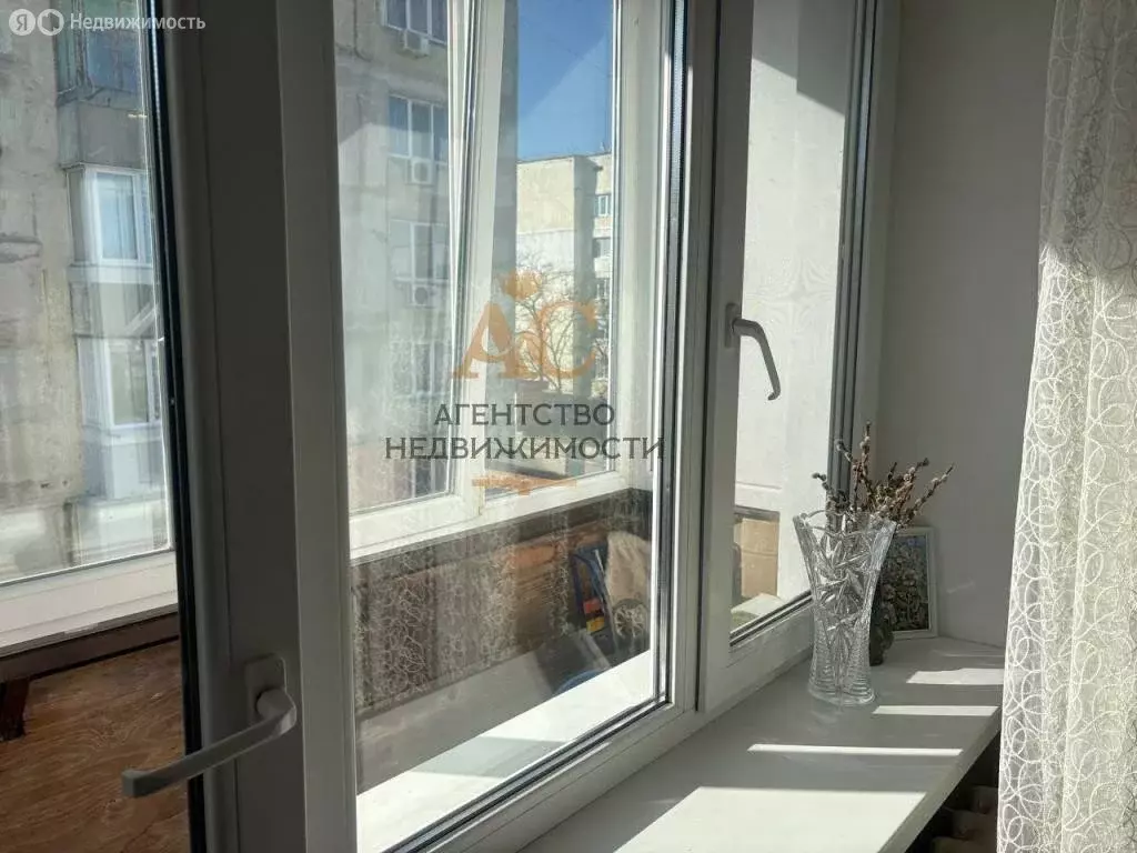 1-комнатная квартира: Феодосия, улица Челнокова, 62 (37 м) - Фото 1