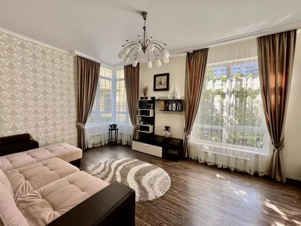 2-к кв. Краснодарский край, Геленджик Красногвардейская ул., 73 (74.0 ... - Фото 2