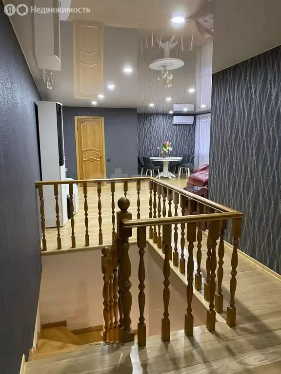 3-комнатная квартира: Батайск, улица Половинко, 280 (115 м) - Фото 1