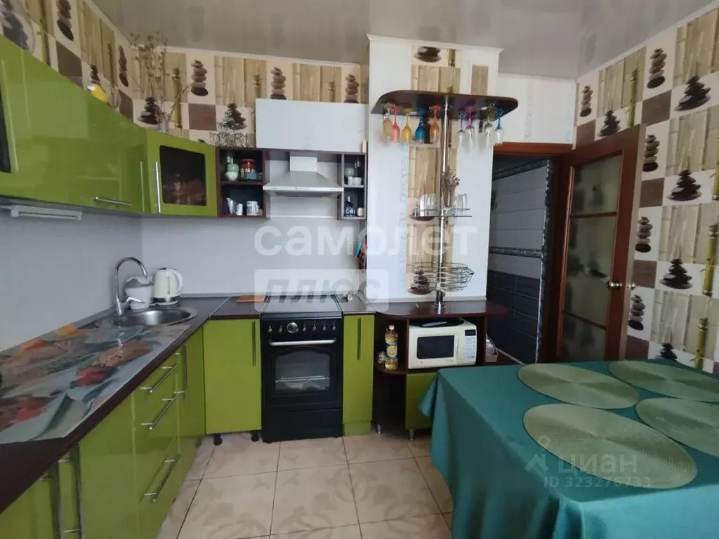 3-к кв. Курская область, Курск просп. Вячеслава Клыкова, 61 (77.3 м) - Фото 2