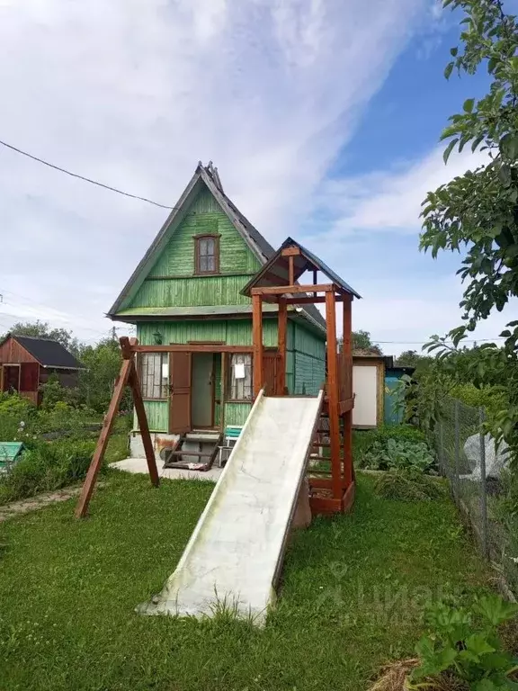 Дом в Новгородская область, Новгородский район, Ермолинское с/пос, д. ... - Фото 1