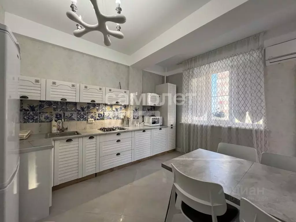 3-к кв. Дагестан, Каспийск просп. Акулиничева, 23к2 (110.0 м) - Фото 1