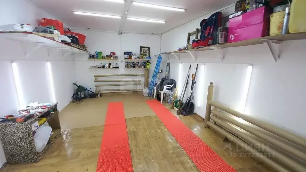 Гараж в Ямало-Ненецкий АО, Новый Уренгой Таежная ул., 206А (21 м) - Фото 1