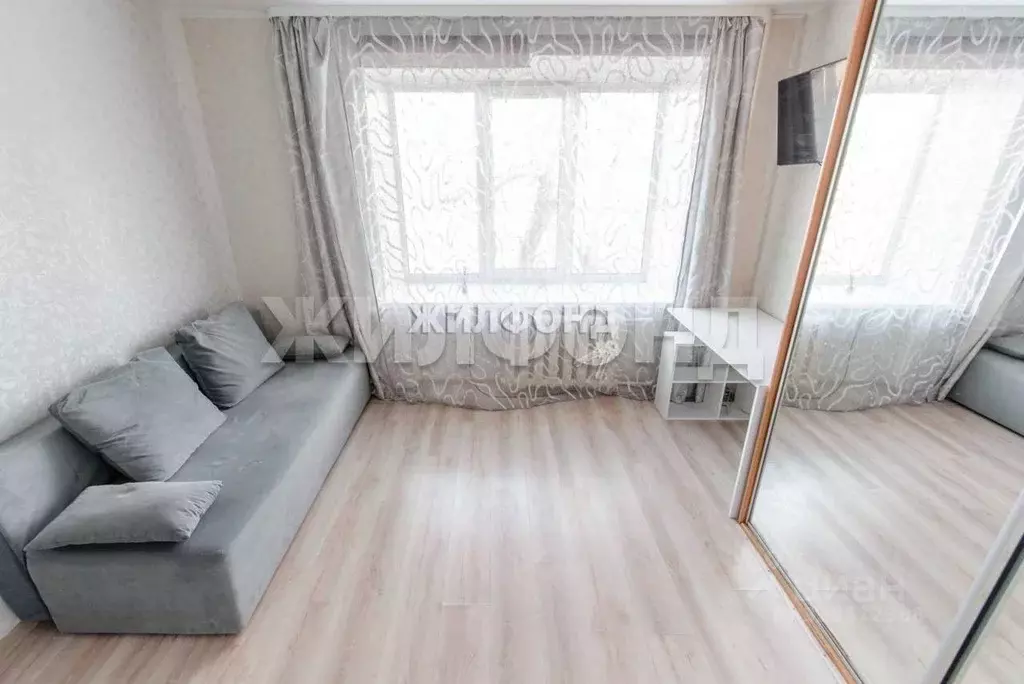 Студия Томская область, Томск АРЗ мкр, проезд Кольцевой, 33/1 (17.7 м) - Фото 1