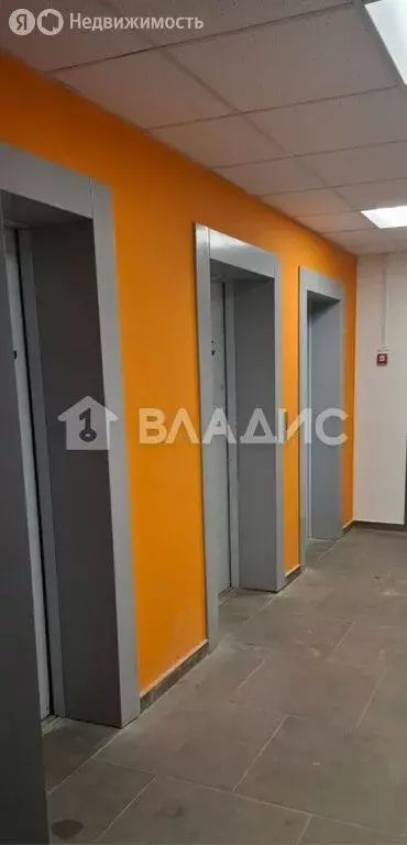 2-комнатная квартира: деревня Сапроново, улица Западный Квартал, 5к1 ... - Фото 1