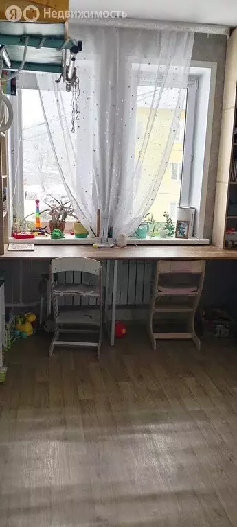 3-комнатная квартира: посёлок городского типа Новосемейкино, Школьная ... - Фото 2