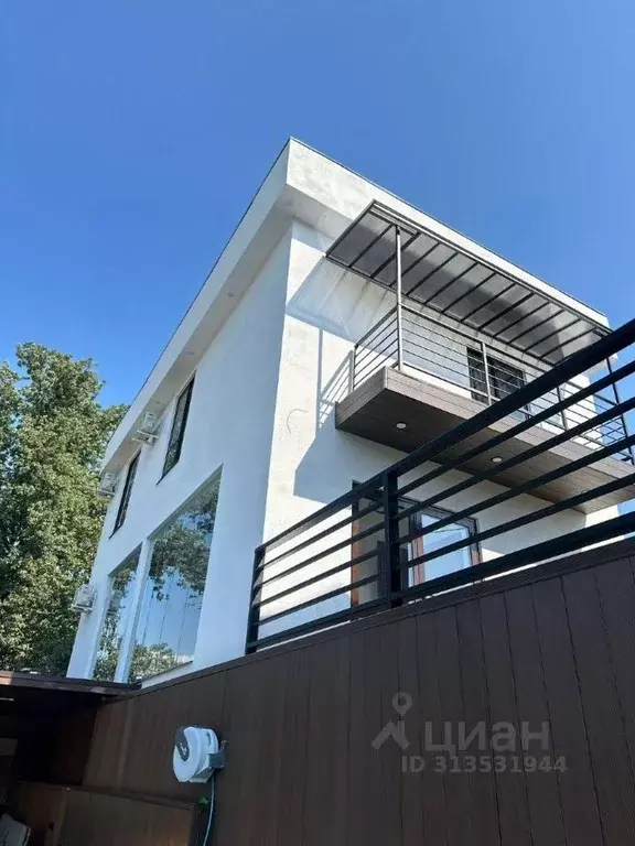 Дом в Краснодарский край, Сочи городской округ, с. Орел-Изумруд, ... - Фото 0