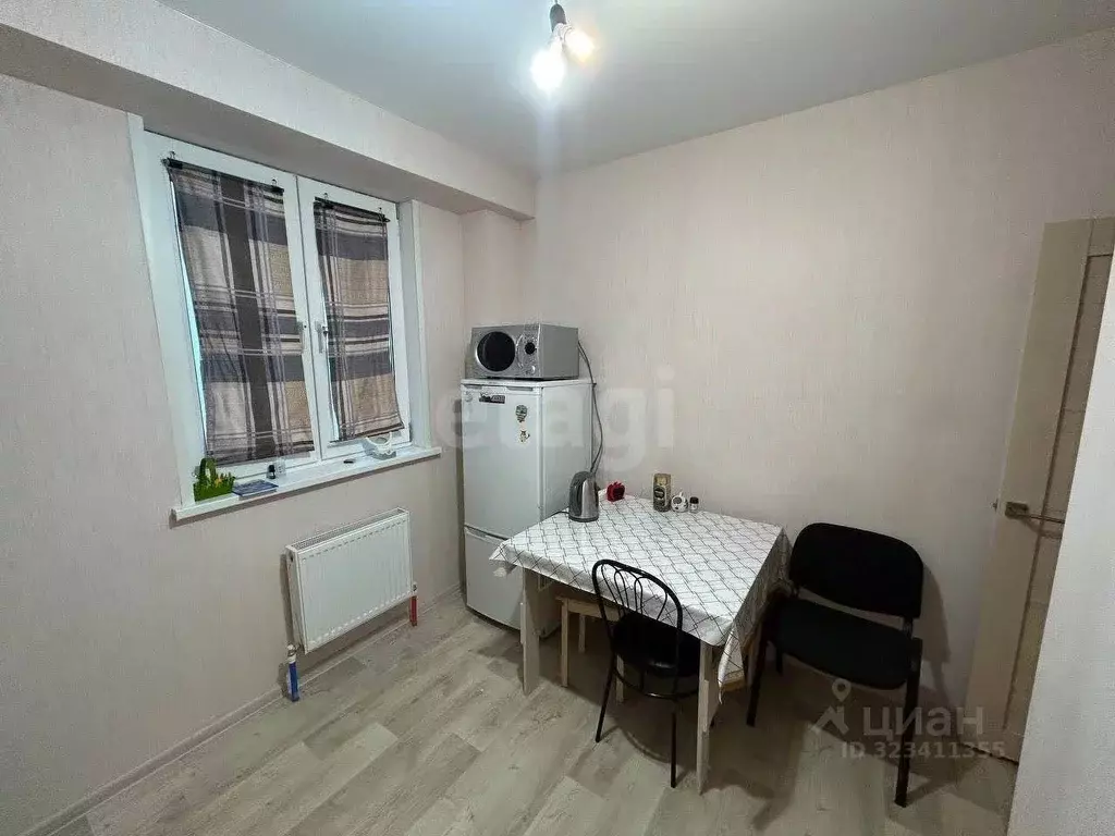 2-к кв. Ямало-Ненецкий АО, Салехард ул. Республики, 106 (47.5 м) - Фото 1